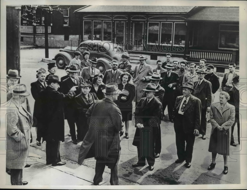 1946 Press Photo John Barnak, Allentown Steel Worker