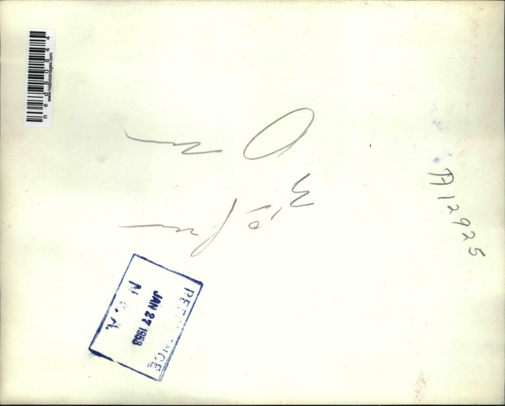 1953 Press Photo City County, state and prison officials gather in warden office