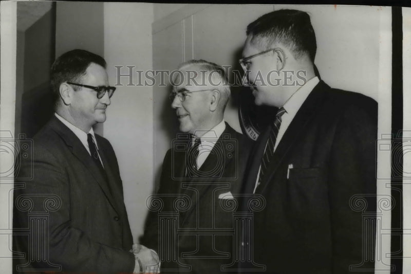 Load image into Gallery viewer, 1958 Press PhotoWash DC AEC chair John McCone, Dr F Pittman,Dr A Weyden
