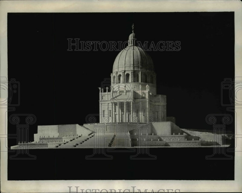 Load image into Gallery viewer, 1931 Press Photo The work of Carlo Daneri the beautiful Cathdral of La Spezia
