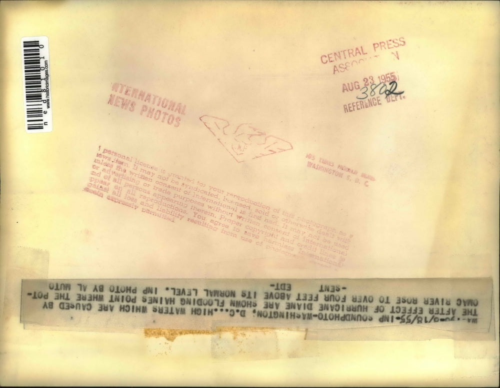 1955 Press Photo Washington DC High waters which are caused by after effect of