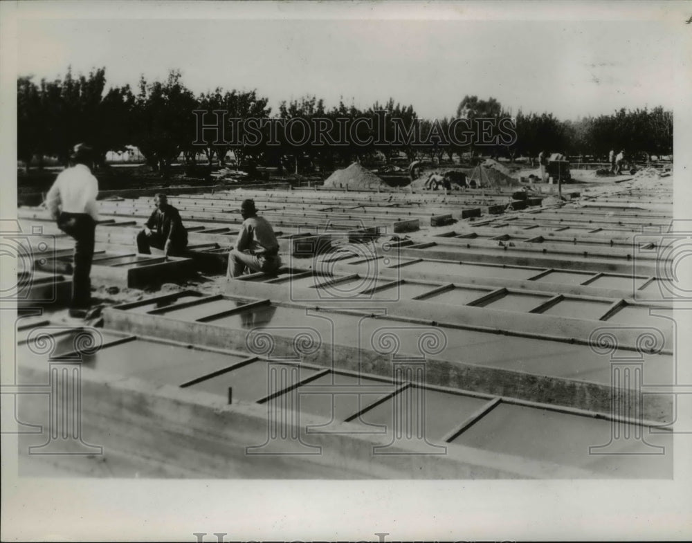 1936 Press Photo A Gericke tank farm under construction Dirtless farming