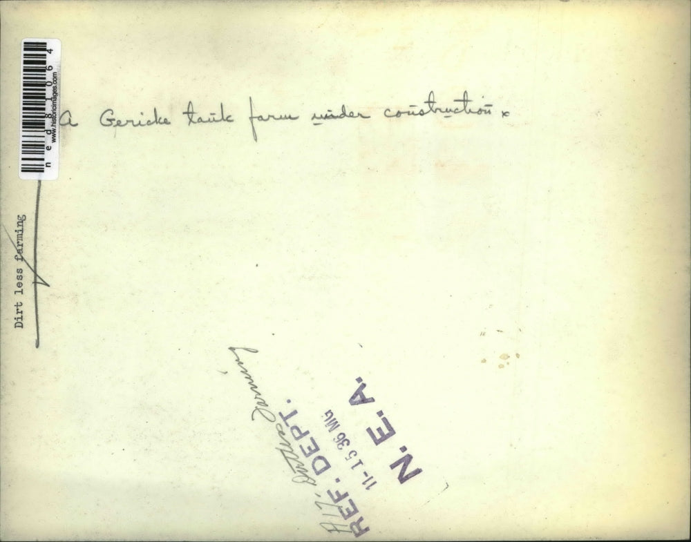 1936 Press Photo A Gericke tank farm under construction Dirtless farming