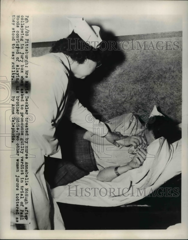 Load image into Gallery viewer, 1950 Press Photo Mrs. Marie Deckler Treated By Nurse Annabelle McHugh
