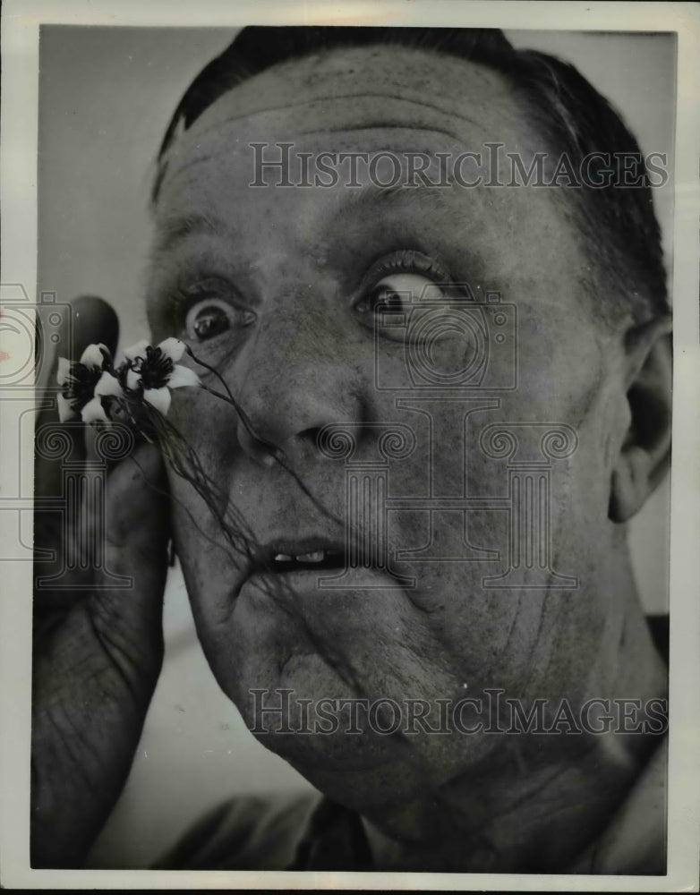 1961 Press Photo Miami Florida, animal trainer Adolf Frohm Miami Seaquarium