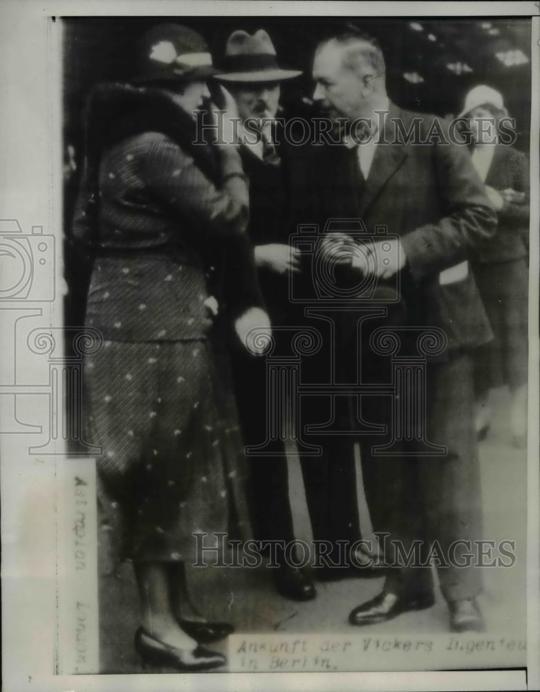 1933 Press Photo Mr. L.C.Thornton and Mr. William MacDonald, two British