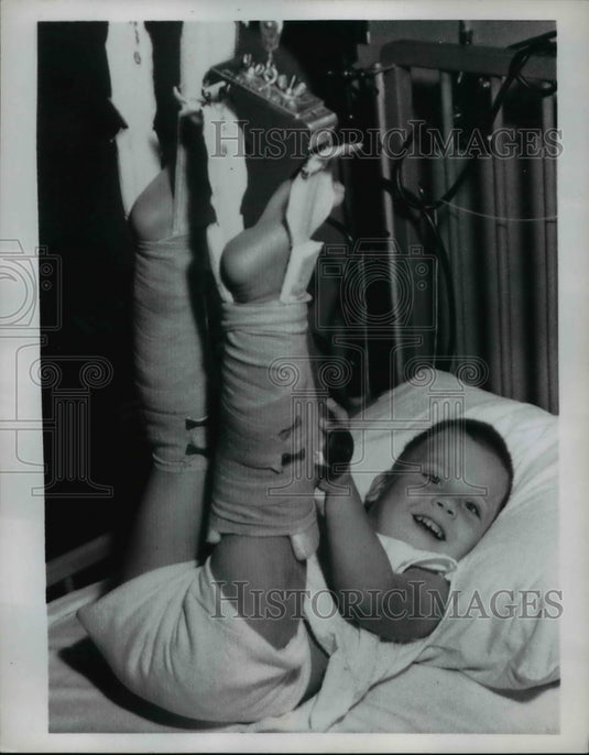 1958 Press Photo Mike Davis spent most of his life in hospitals