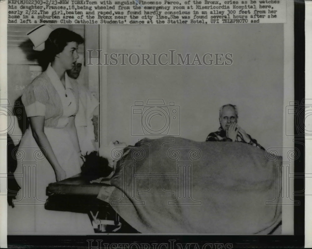 1959 Press Photo Torn and Anguish of a Father