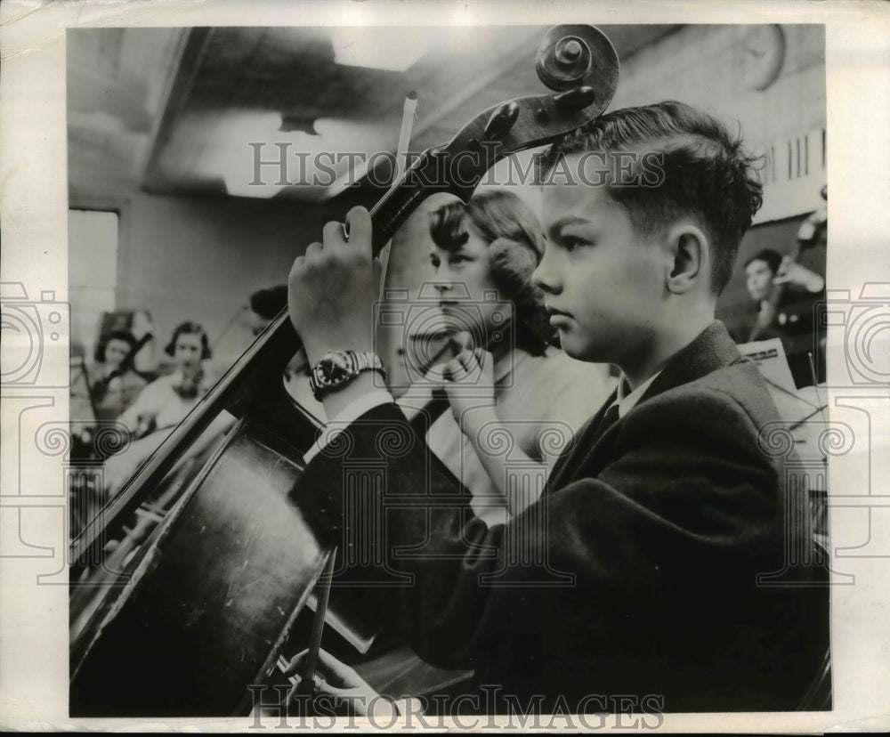 1957 Press Photo Ralph Walters Won the 1956 National Photography Contest