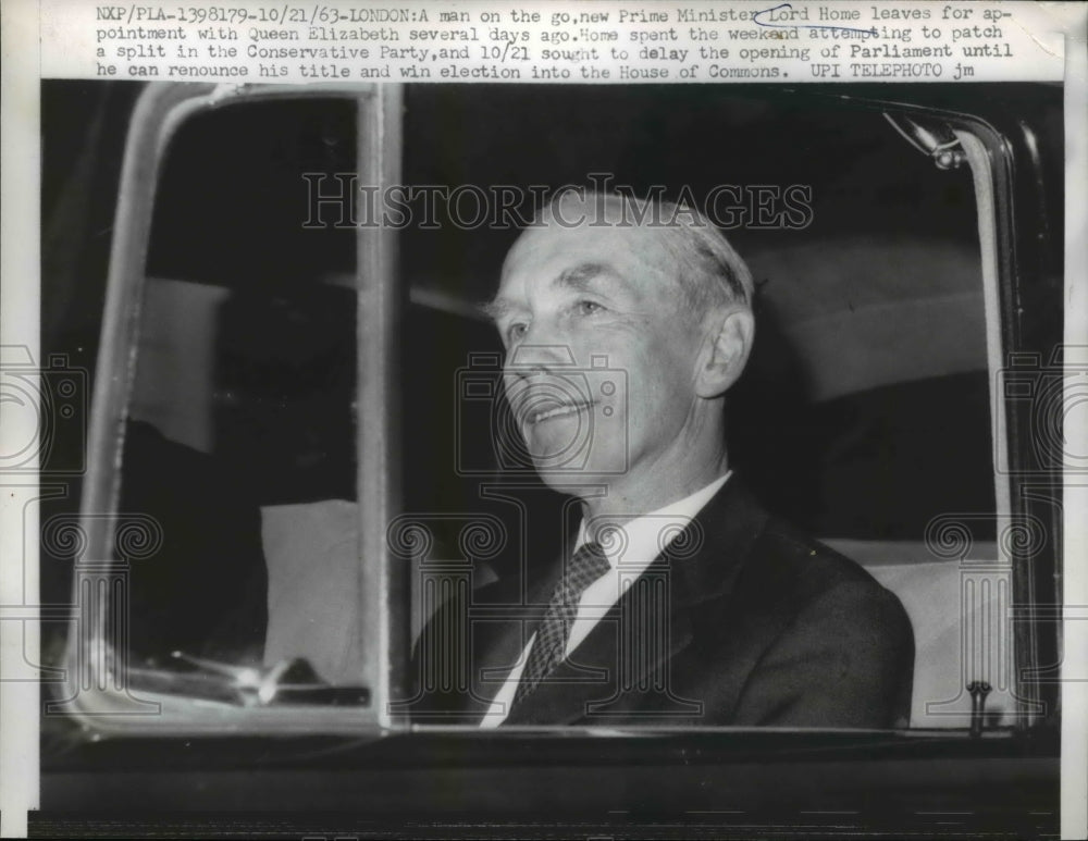 1963 Press Photo Lord Home leaves for appointment with Queen Elizabeth- Historic Images