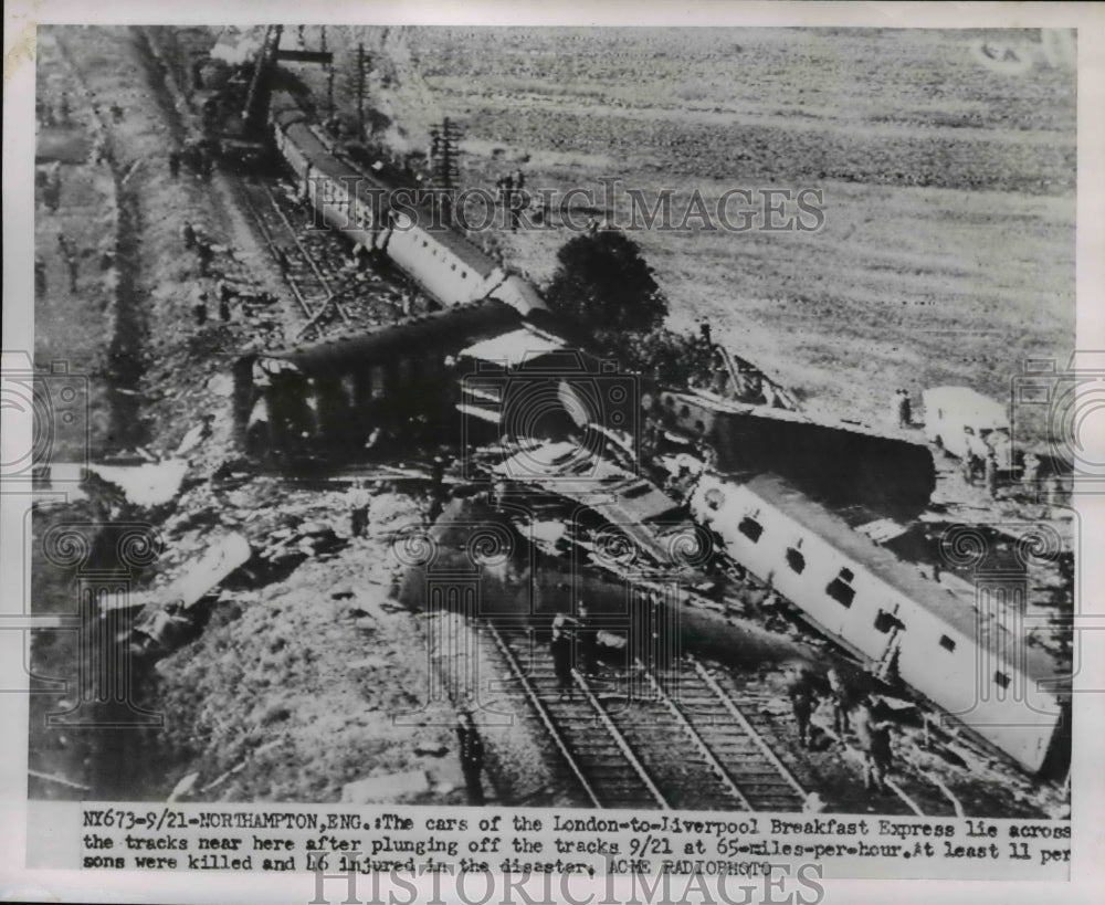 1951 Press Photo Northampton England the cars of the London to Liverpool