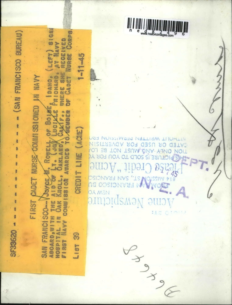 1945 Press Photo San Francisco Joyce M Rowell & Lt jg Lucille Prichard