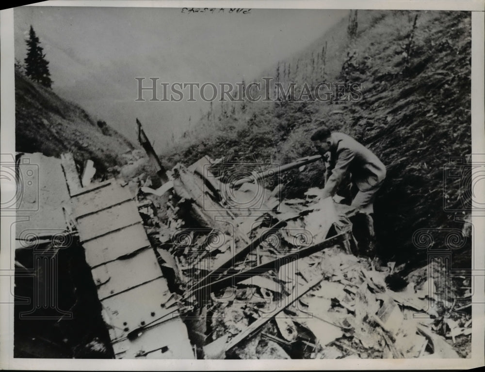 1938 Press Photo The Wreckage of the plane of Swiss Aviation