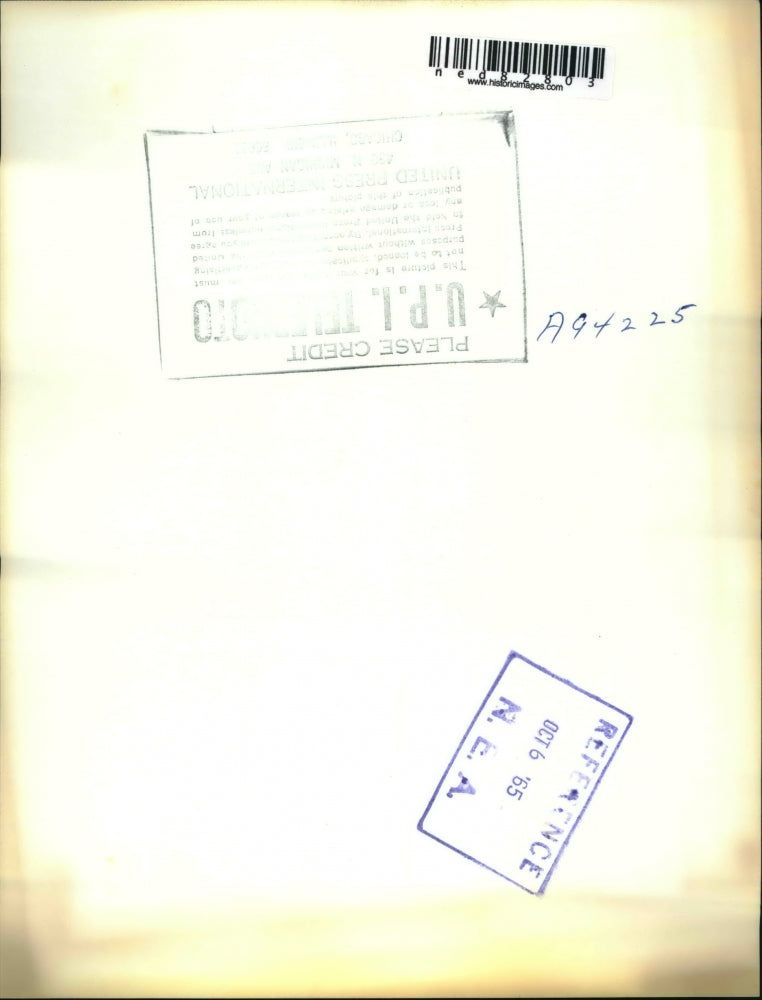 1965 Press Photo Pope Paul VI greets Crowd outside of St. Patrick's Cathedral