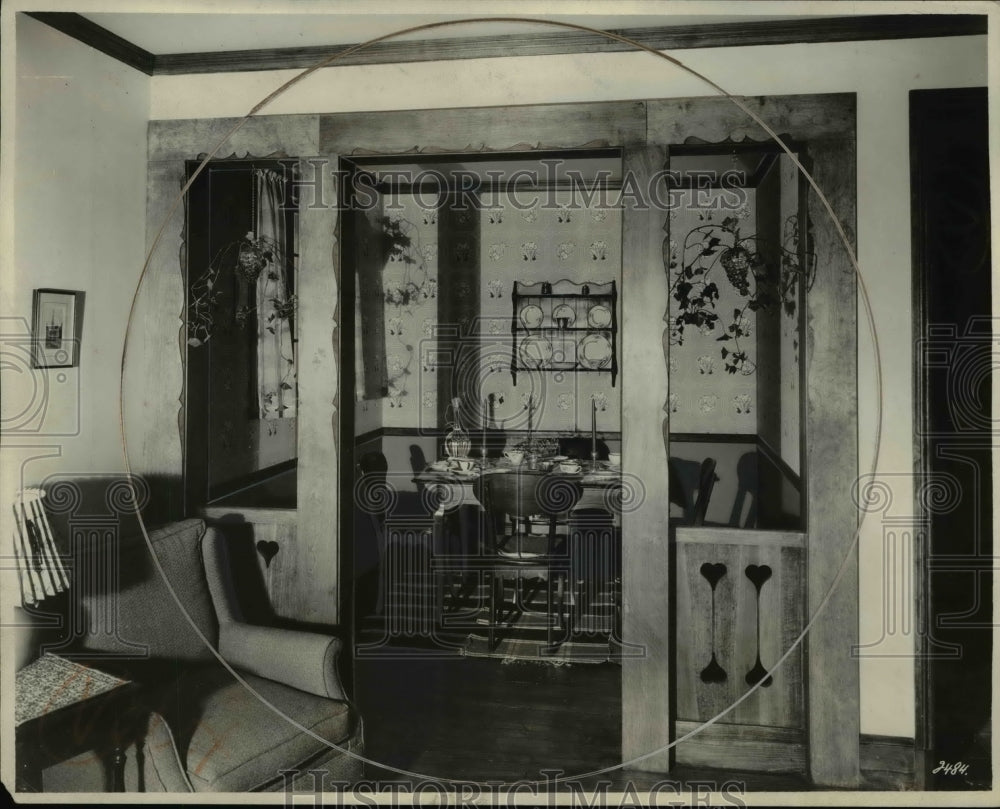 1932 Press Photo Provincial Decorated & Furnished Extra Room