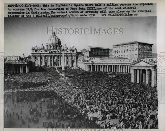 1958 Press Photo Rome Italy St Peter's Square for coronation of Pope John XXIII