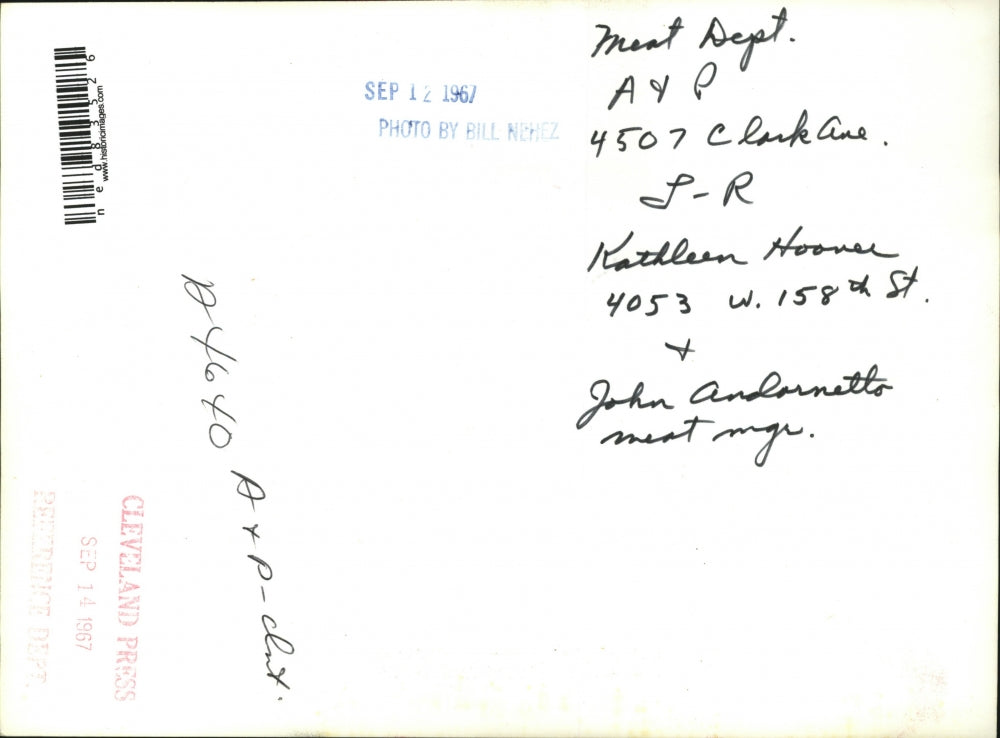 1967 Press Photo Kathleen Hoover and John Andornetto,Manager, Meat Department