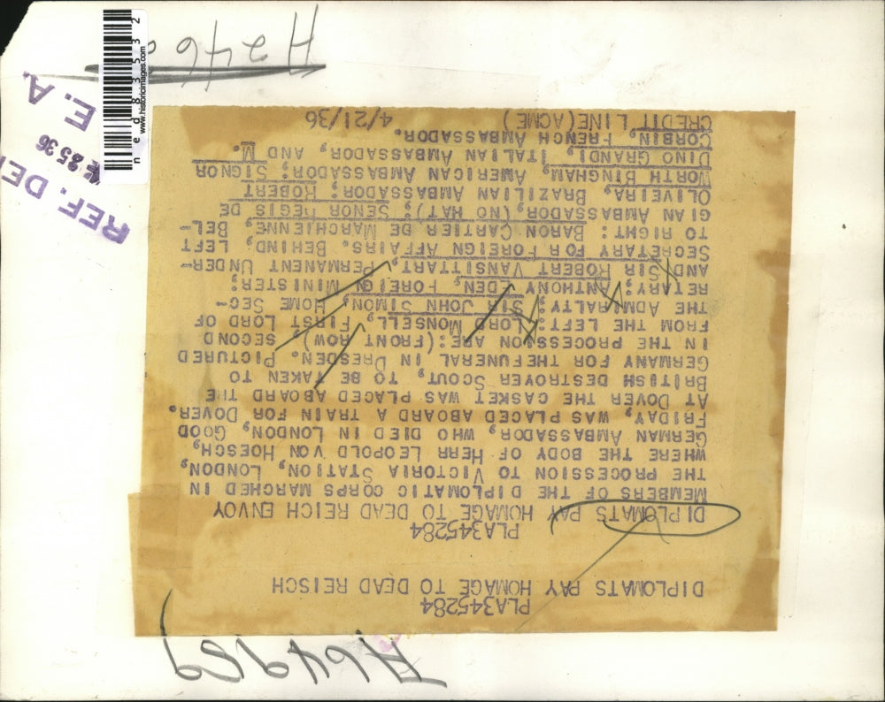 1936 Press Photo Diplomats pay homage to Leopold Von Hoesch,German Ambassador