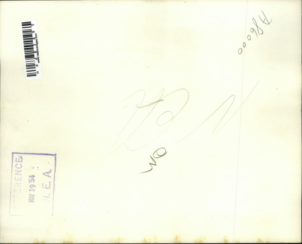 1954 Press Photo Geo Perkins Holding his Electronic Clinical Thermometer