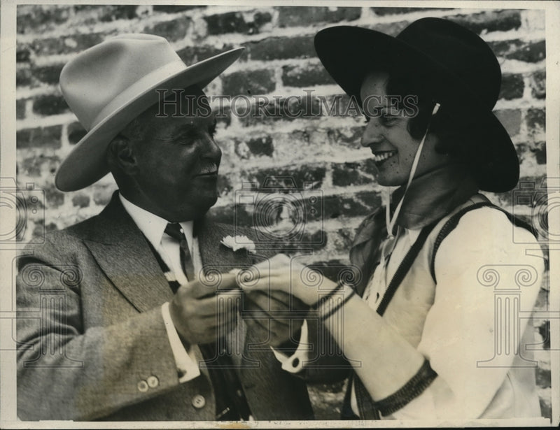 Load image into Gallery viewer, 1931 Press Photo Miss Dorothy Barbee and Governor James Rolph Jr.
