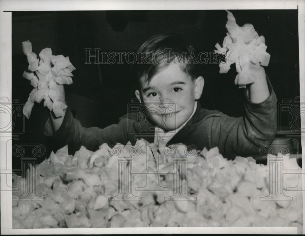 1943 Press Photo Samuel D. McKinstry III the Grandson of Founder of Candy Co- Historic Images