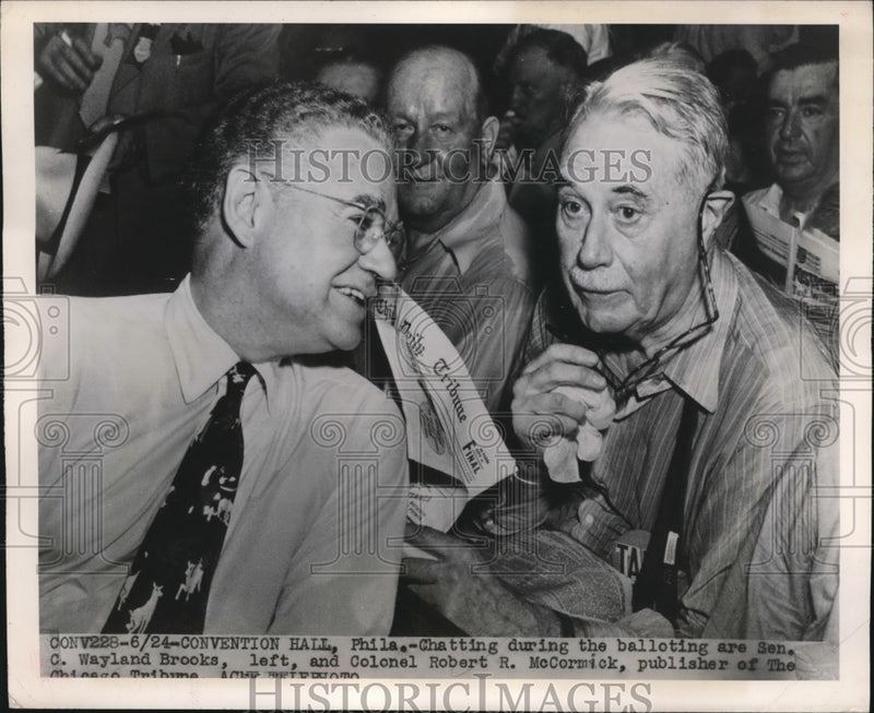 Load image into Gallery viewer, 1948 Press Photo Wayland Brooks and Robert McCormick talking During Balloting
