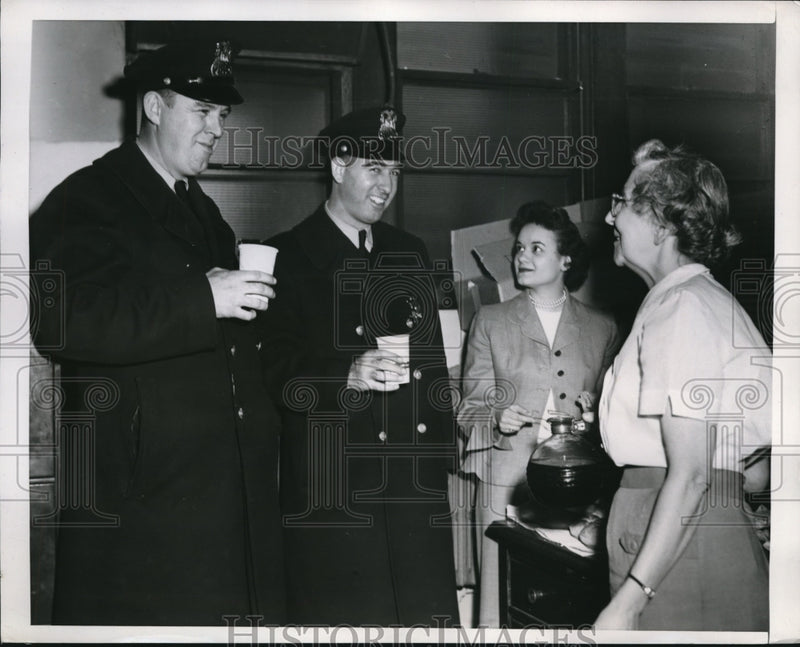 Load image into Gallery viewer, 1958 Press Photo Policeman Matthew McImerney and Louis Mufale
