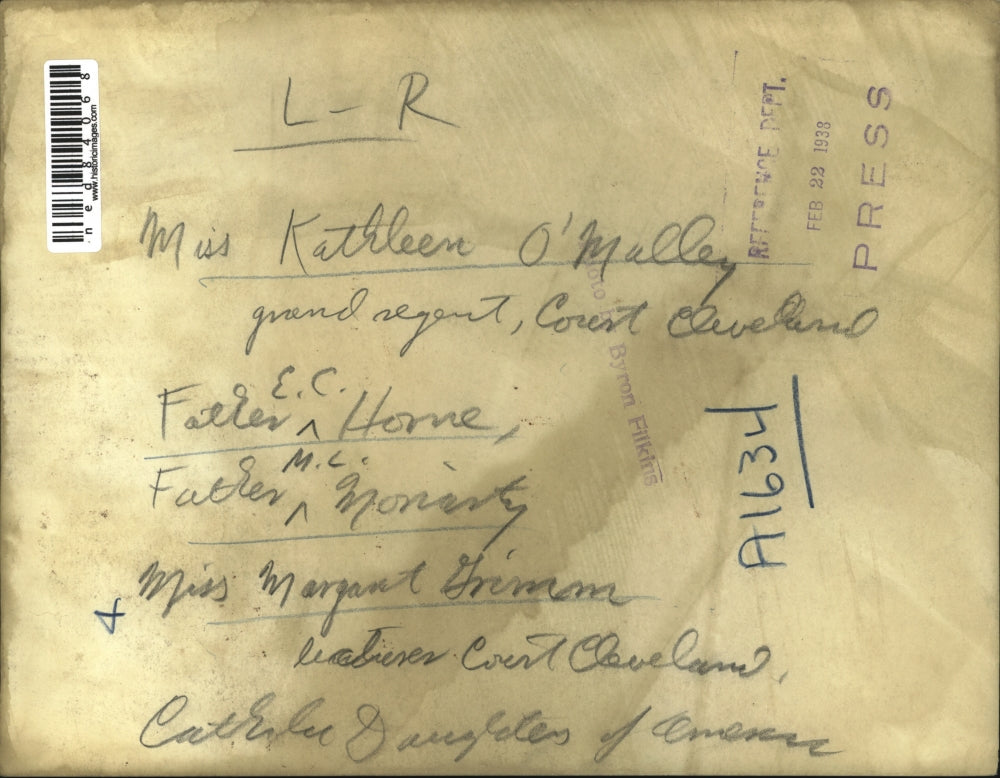 1938 Press Photo Miss Kathleen O'Malley with Fathers Home and Monesty