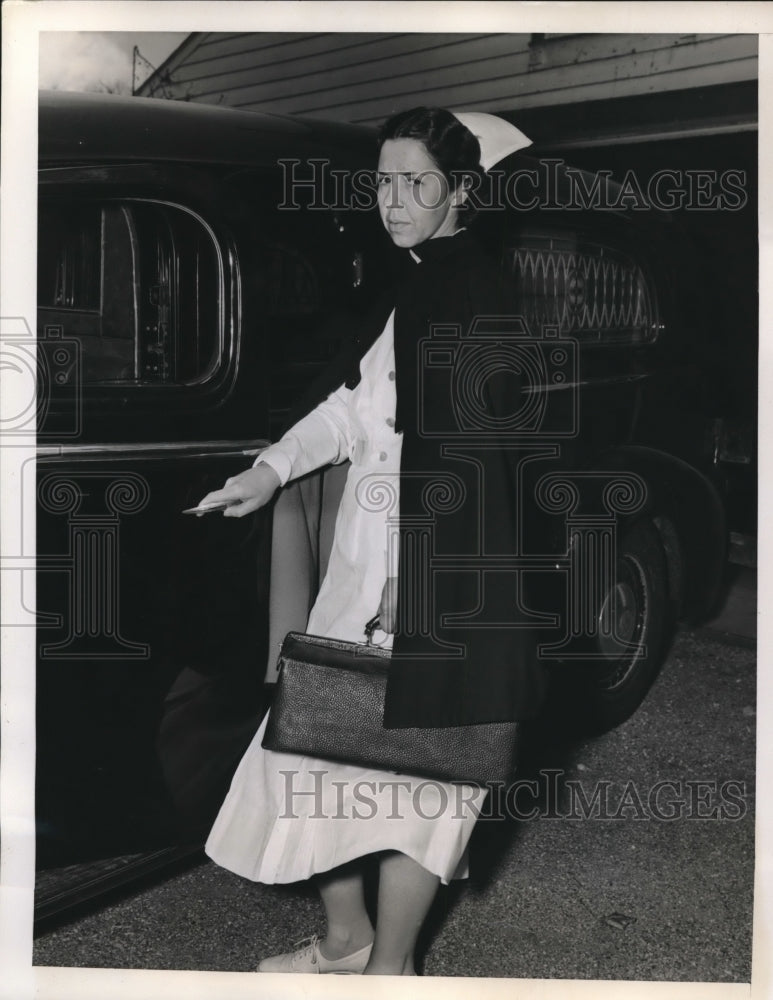 Load image into Gallery viewer, 1939 Press Photo Mrs Helen K Shaw named by Governor Moore to fill unexpired
