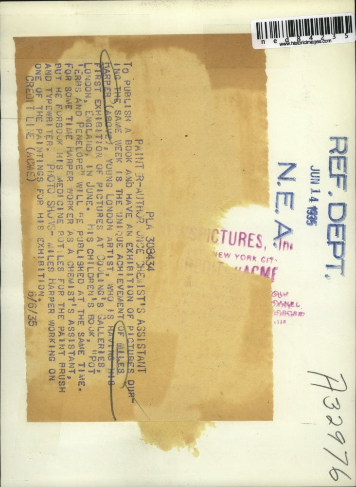 1935 Press Photo Miles Harper London artist and published a book "Pot 'erbs and