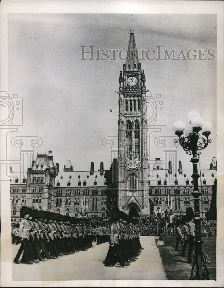 1939 Press Photo The Brigade of Guard during the trooping of the Colors- Historic Images