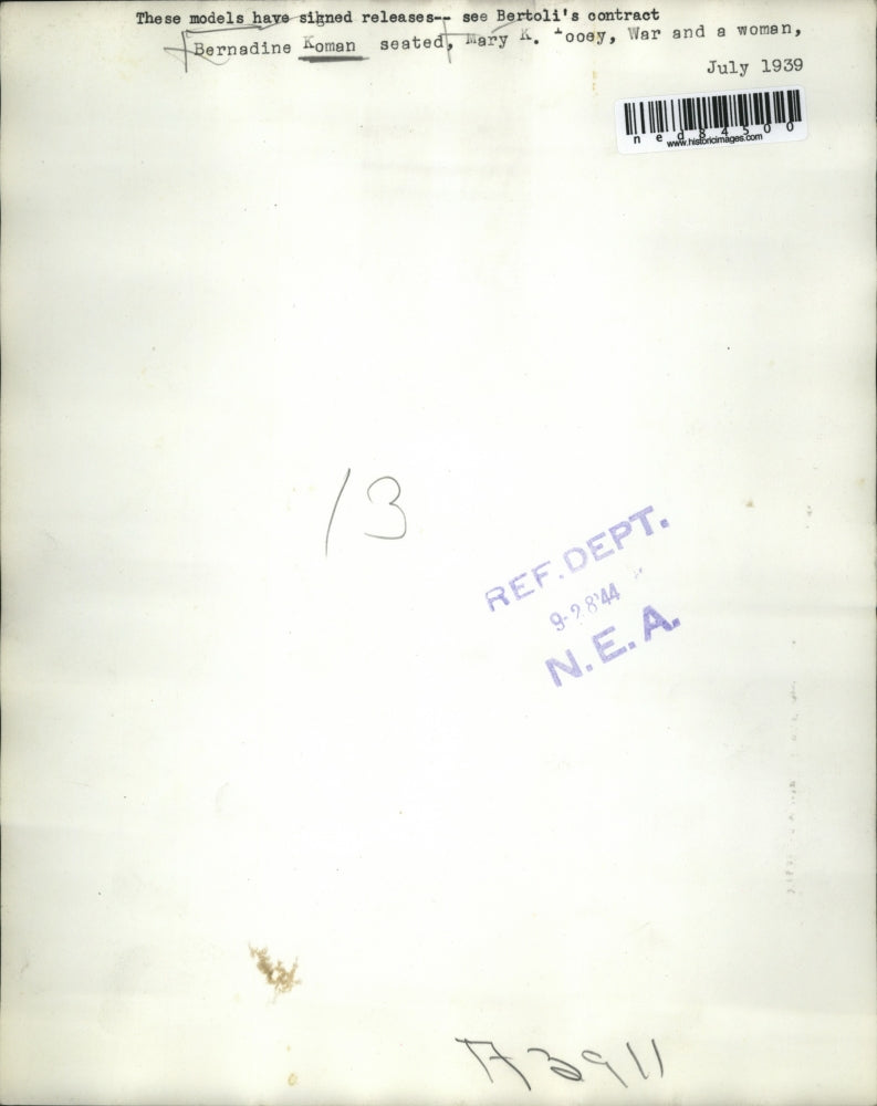 1939 Press Photo Models Bernadine Koman, Mary K. Tooey - ned84500