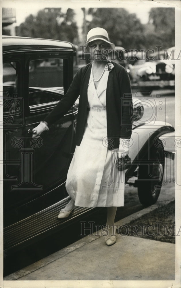 1931 Press Photo Mrs.John C.King of N.Y. at Palm Beach Florida.