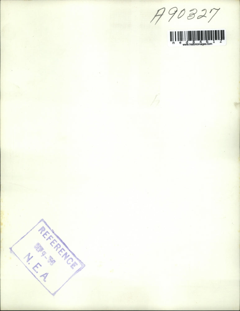 1958 Press Photo Genny Branch Hugs Daughter Maryellen After Going Missing, L.A.