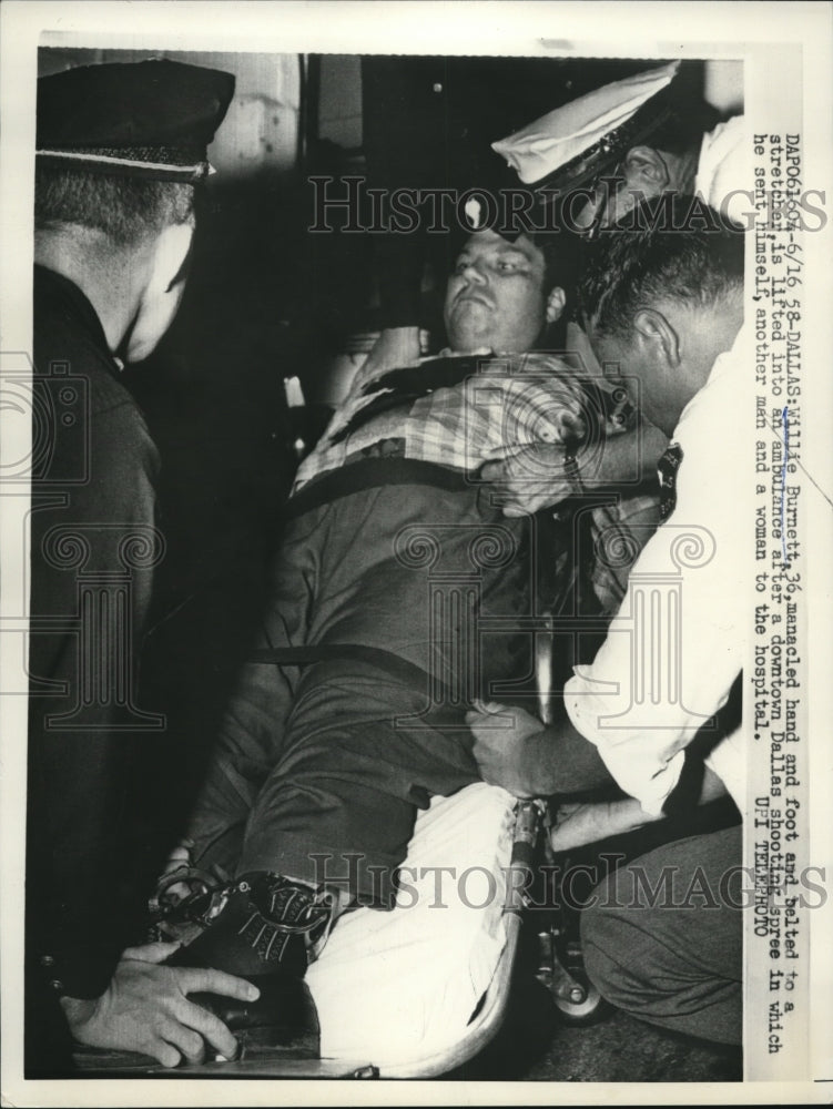 1958 Press Photo Willie Burnett after downtown Dallas shooting spree.