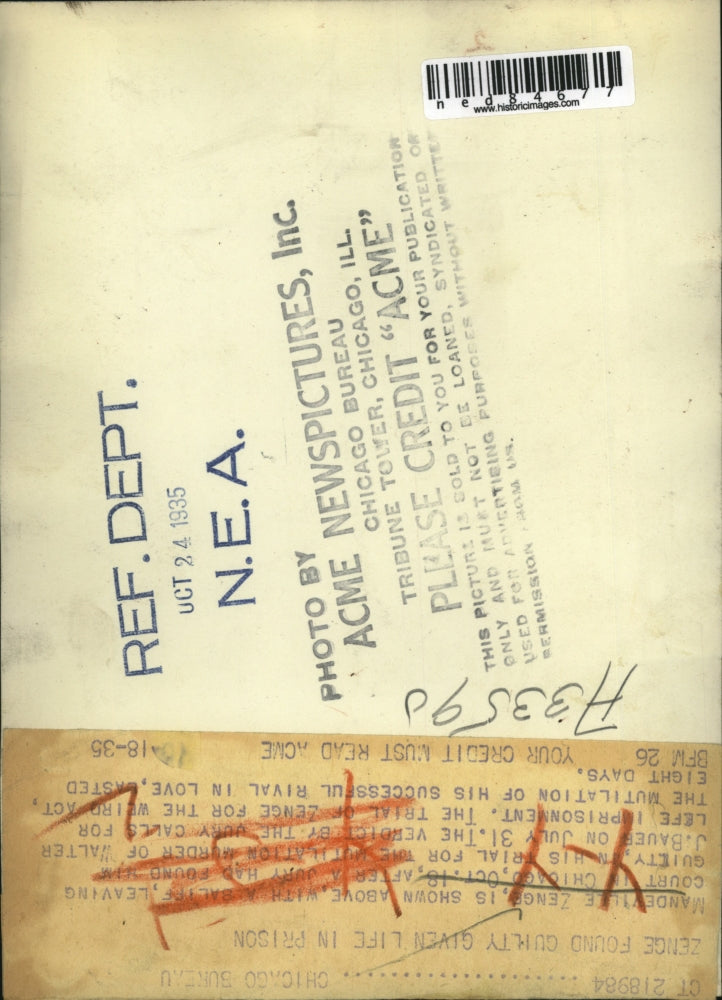 1935 Press Photo Mandeville Zengis is shown above with a Baliff