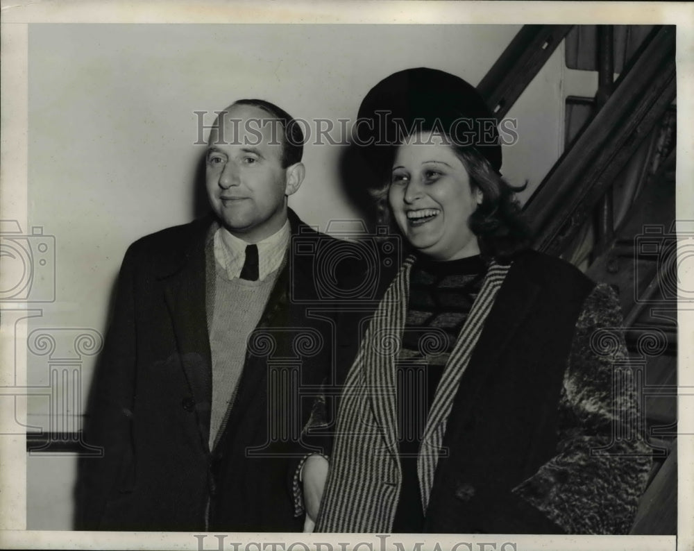 1941 Press Photo Prof Ernest Brauer and wife Herta a novelist
