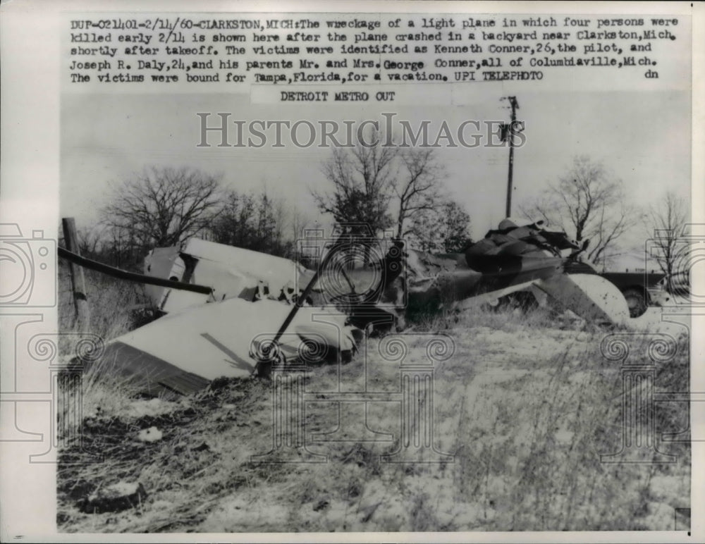 1960 Press Photo Wreckage of light plane killed four near Clarkston