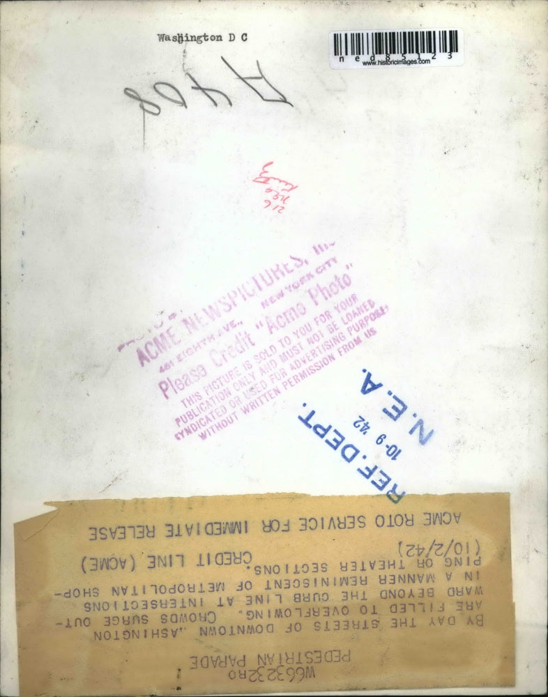 1942 Press Photo By day streets of downtown Washington are filled to over-