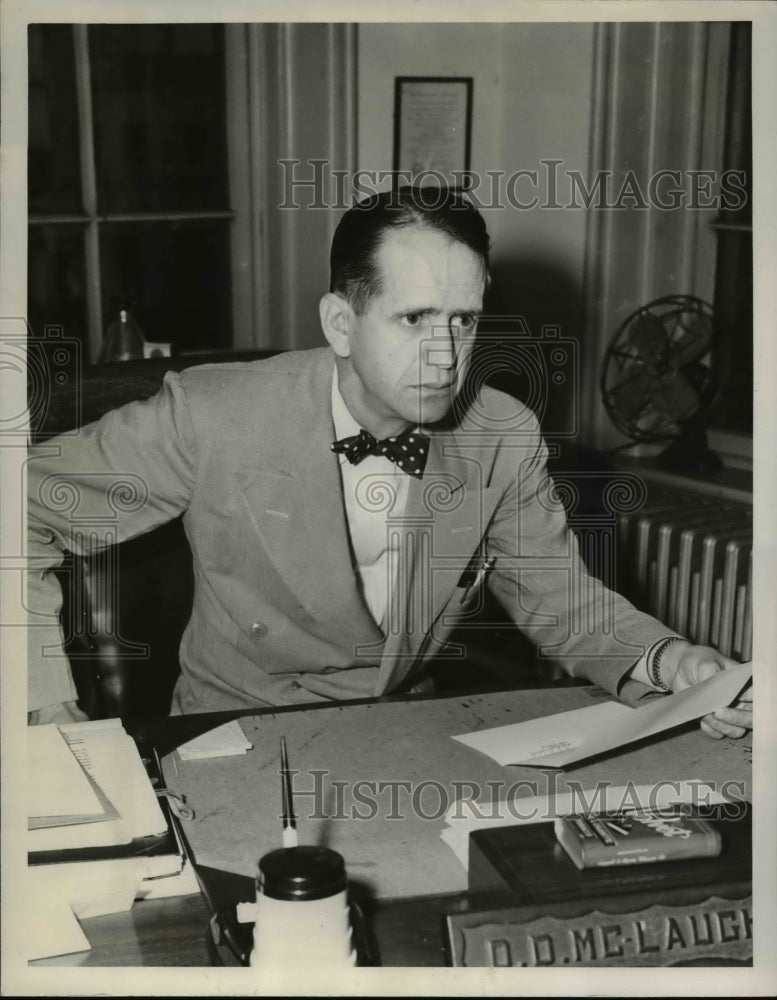 1947 Press Photo Stark County Prosecutor D. Dean McLaughlin