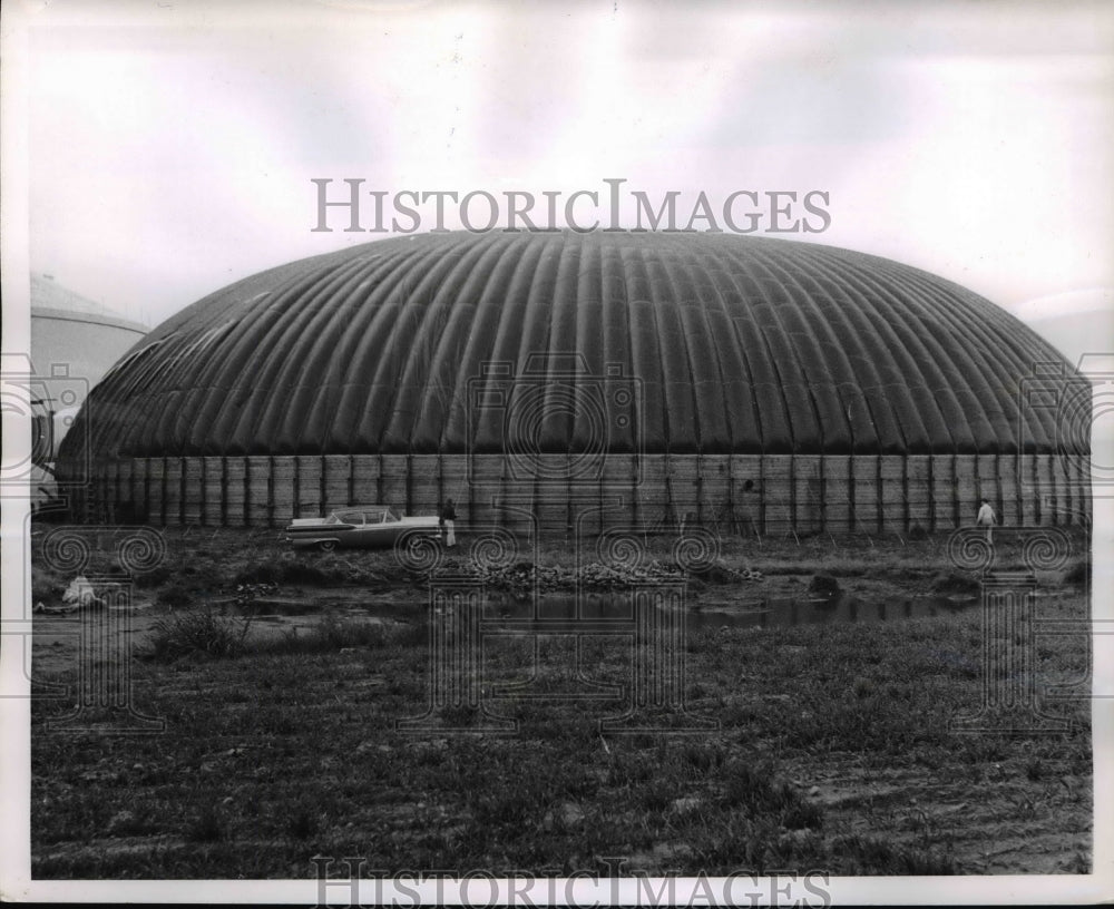 1959 Press Photo 180 foot Plastic Air-Supported Grain Elevator in St. Louis