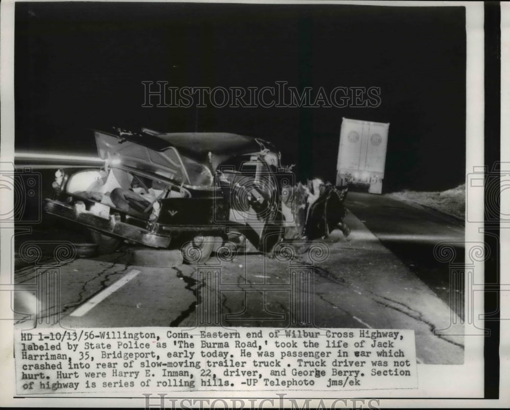 1936 Press Photo Car crashing into a trailer truck killing Jack Harriman