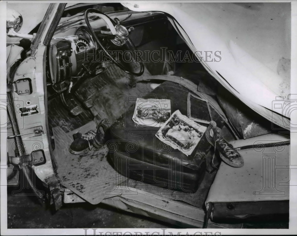 1956 Press Photo Wreckage of an auto crashing into a bridge killing 3 people