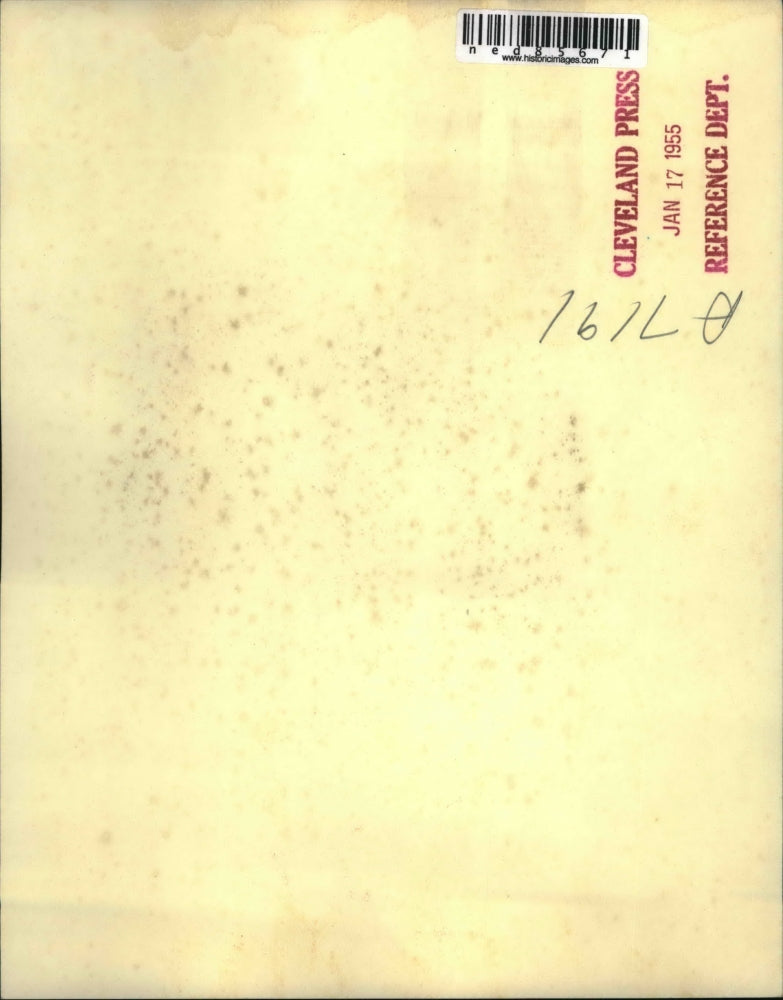 1955 Press Photo J. Strom Thurmond greets DeLois Faulkner