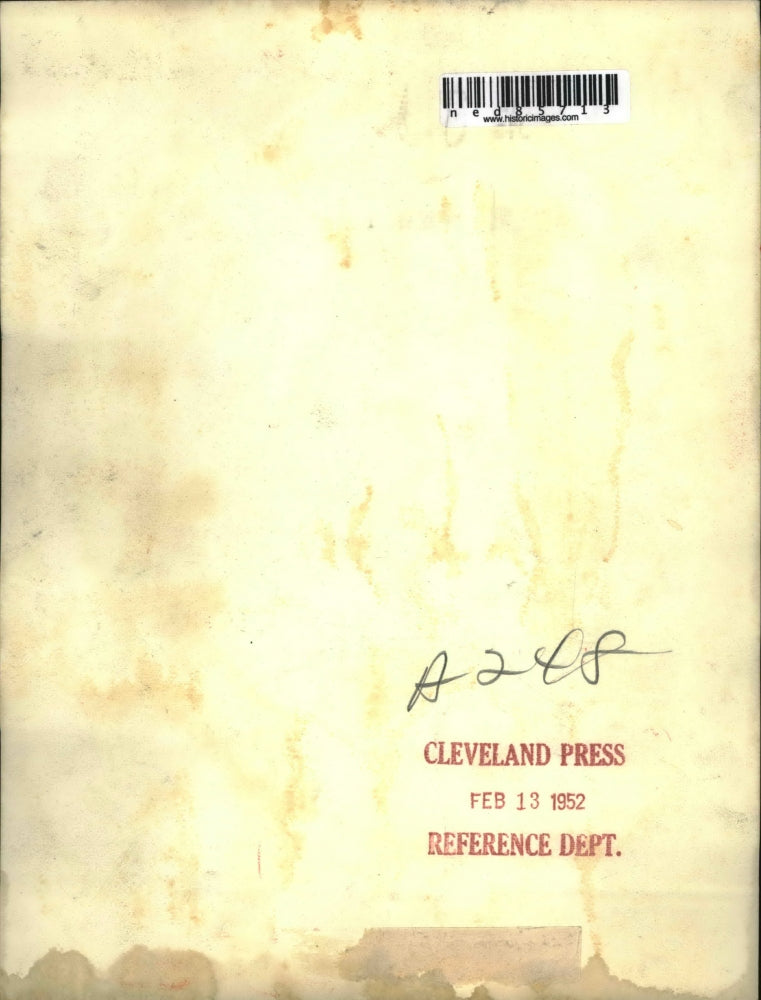 1952 Press Photo President and Mrs. Truman at the foot of the Lincoln Statue