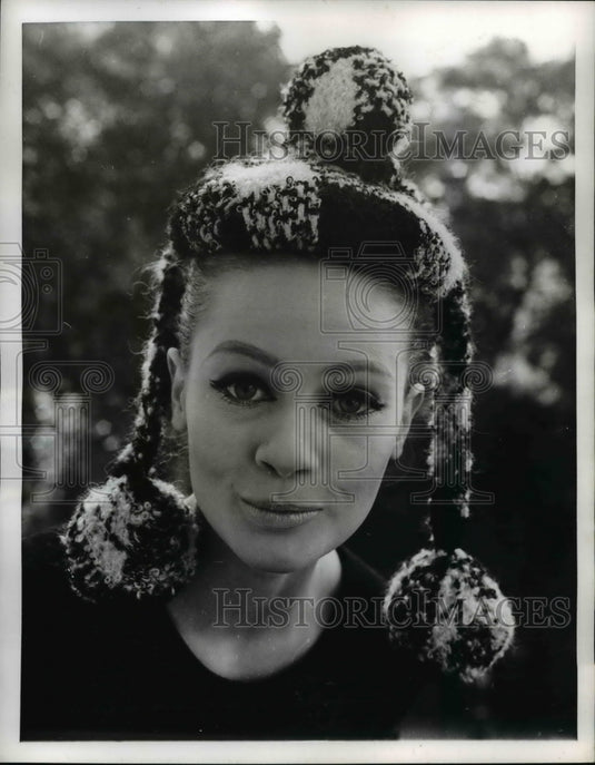 1962 Press Photo Pillbox Hat Topped with Large Pompom and Side Pompoms