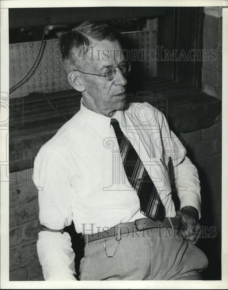 1937 Press Photo of D. Murray Travis News Editor Brockton Enterprise.