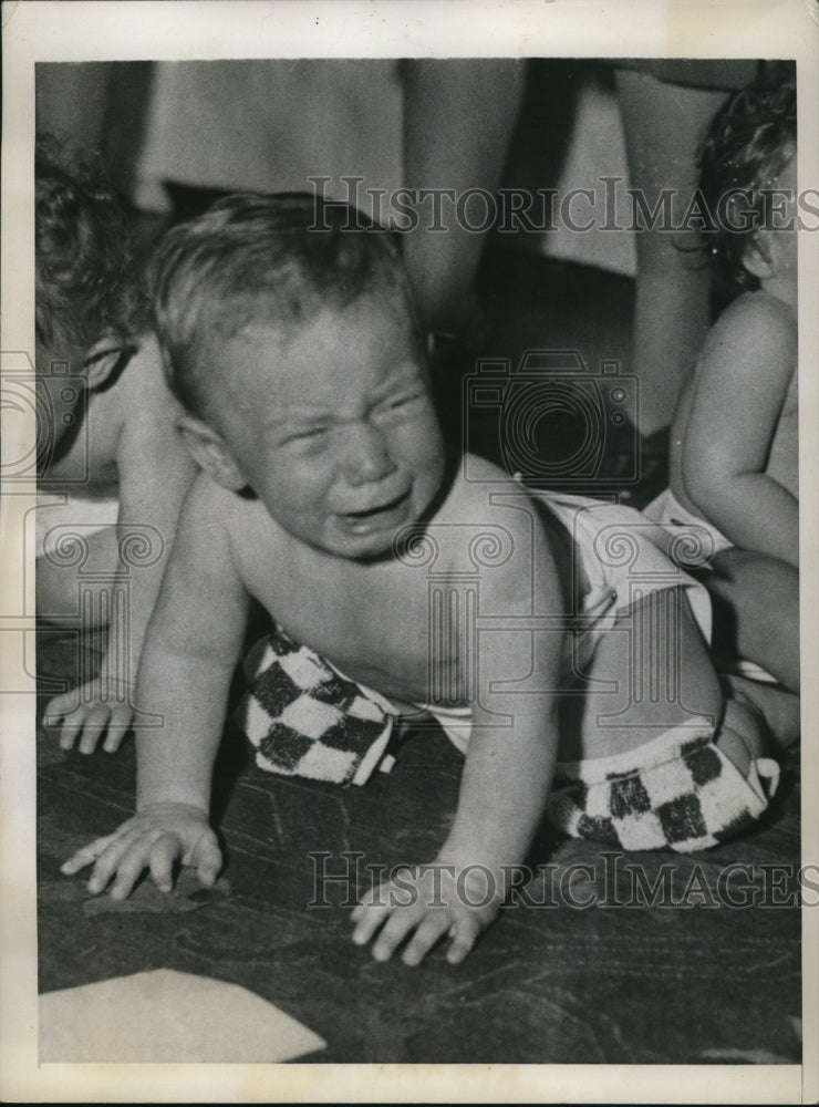 1940 Press Photo Peter Nevins,second place in the General Diaper Derby