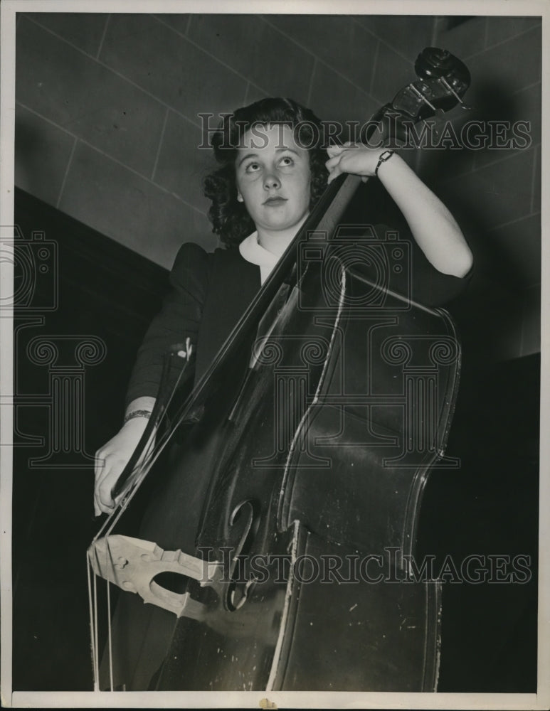 Load image into Gallery viewer, 1941 Press Photo
