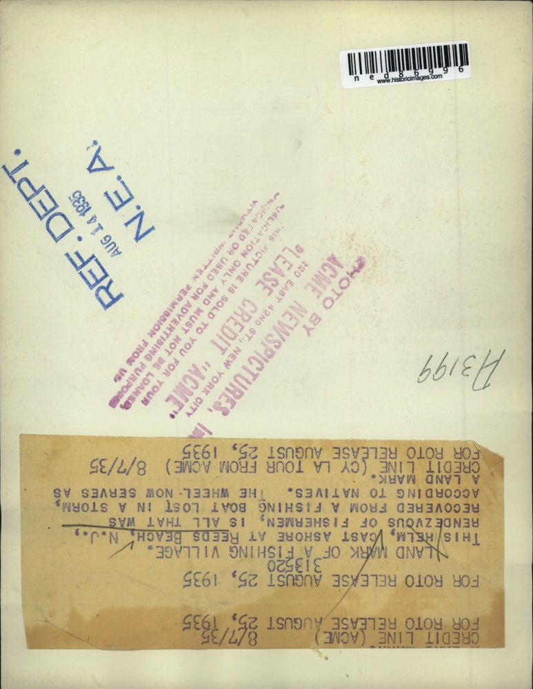 1935 Press Photo The wheel of a lost fishing boat